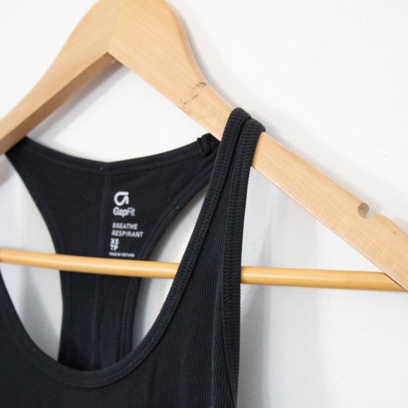 *GapFit Razor Back Tank - Picture 7 of 8